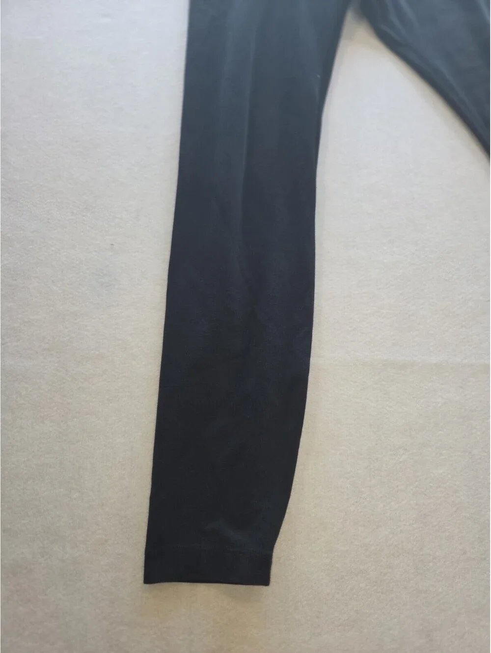 Nike Essential Leggings Women Medium Black Tight Fit High Rise CB1 0009